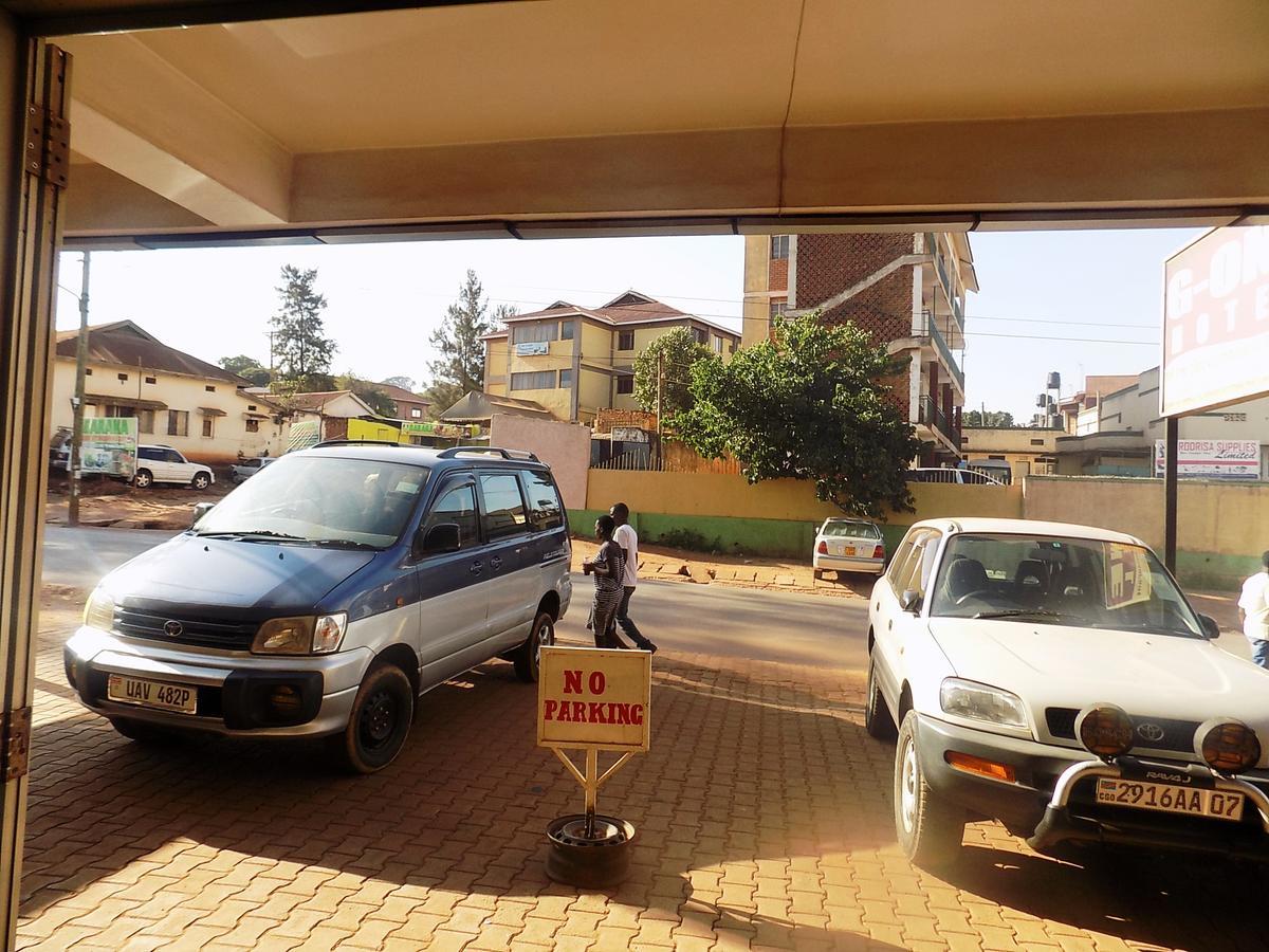 G-One Hotel Kampala Exterior photo